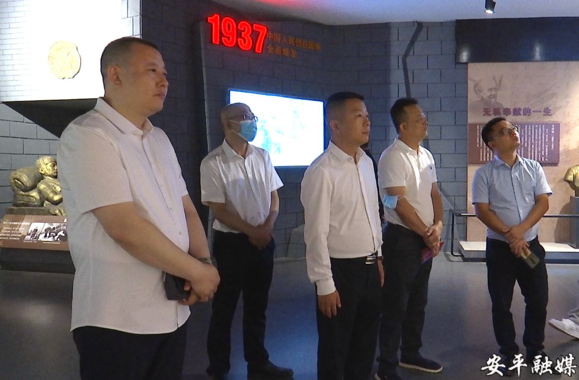 万宁市考察团到安平县参观考察