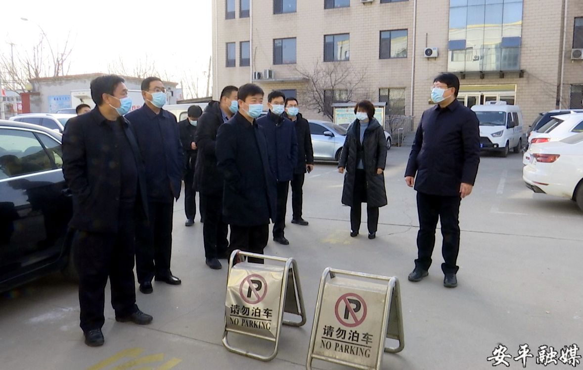 【防控一线】县委书记范庆法 县长曹向东明察暗访重点场所疫情防控